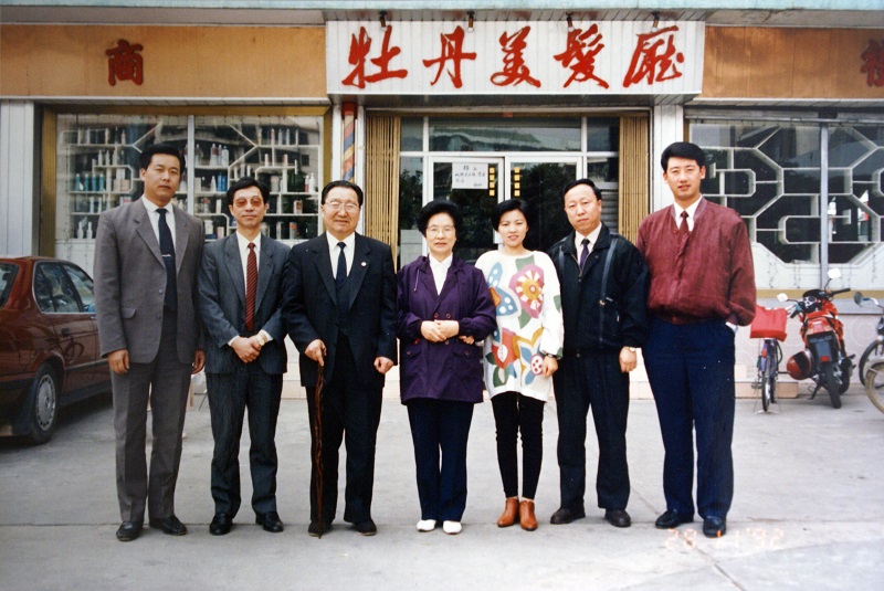 http://m.numberonehitsong.com/zhuanti/pic/2019-09/17/849ef696-681e-4723-bfe8-2f4e3083f6e5.jpg
